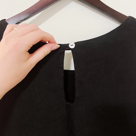 100% Linen Black Mini Dress from Italy - Picture 4 of 6